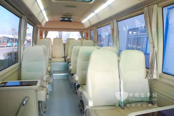 中通LCK 6720EV纯电动客车(E-07)