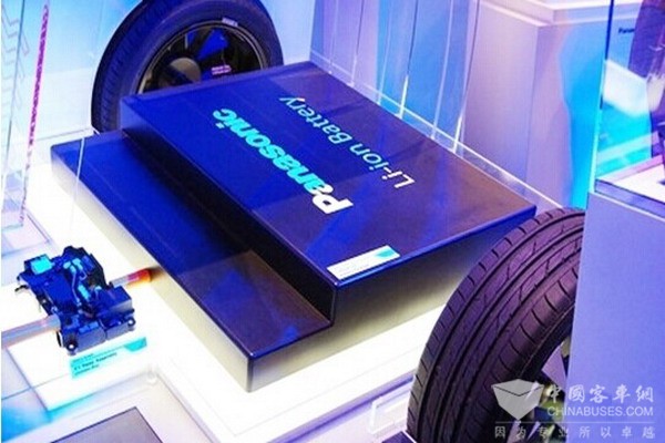 三星推出新电池 可支持电动车600公里续航