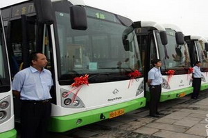 河南开封：610辆电动公交车将陆续投入运营