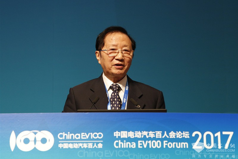 陈清泰：关于加强建设新能源零部件体系的建议