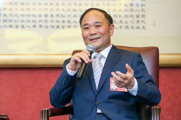 两会代表李书福“关于加快在全国推广甲醇汽车”提案全文