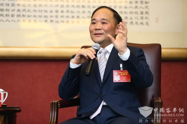 两会代表李书福“降低自动驾驶技术发展壁垒”提案全文