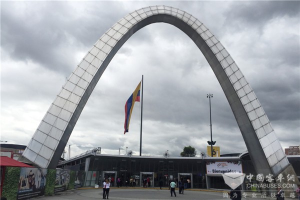 法士特新品乘“一带一路”航班直抵哥伦比亚国际汽配展