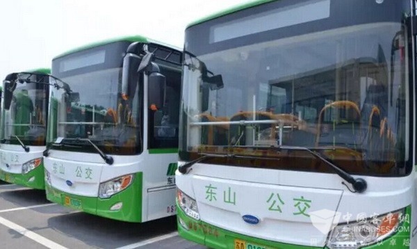 南京：江宁公交集团投放50辆崭新气电混合公交车