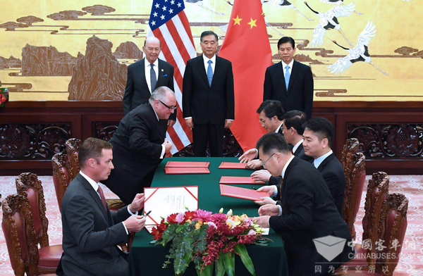 福田欧辉代表中国汽车业走向世界 树中美智慧交通合作典范