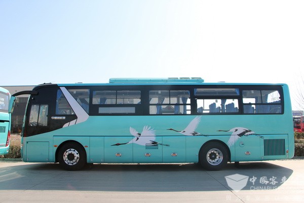 “第一”的背后：中通客车2017年新能源与旅游市场的“双丰收”