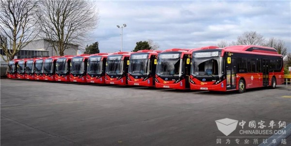 中国客车掀起英伦风 比亚迪纯电动大巴征服伦敦 