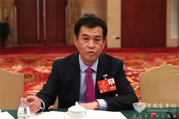 首次履职 人大代表李树朋的两会之行