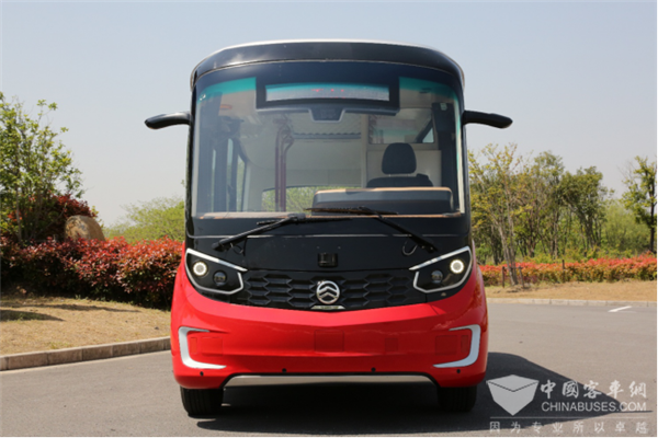 名为星辰 ——记金旅第二代无人驾驶客车