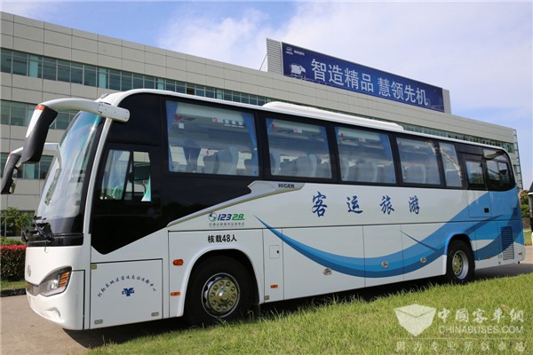 新疆那么大 海格客车陪你去看看