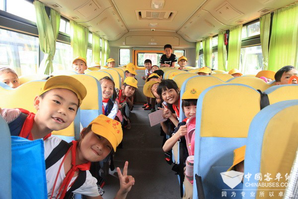 童年有趣，守护有你 儿童节再谈安全校车的上佳选择