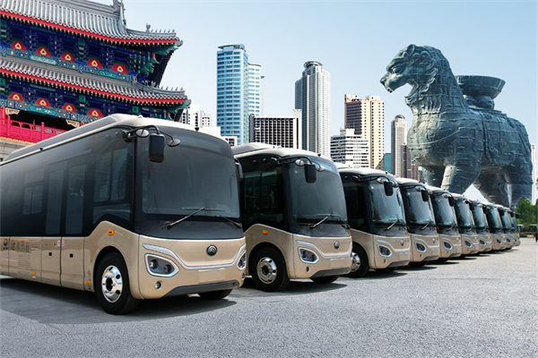 携手畅通“城市血脉” 宇通新能源公交批量交付沧州