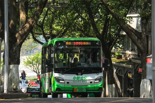 进入“山城”第三年，中车电动新能源客车运营表现如何? 