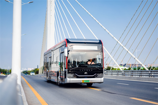 智慧方案展实力！宇通再次扩大“智驾版图” 