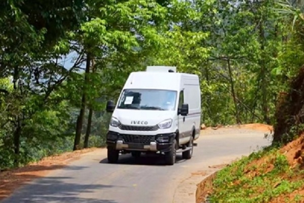 依维柯4x4不只是车，更是夏日探险的王者