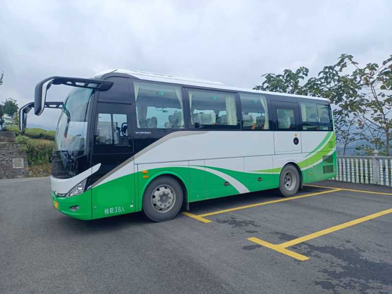 2023年5月 国六有公告26座和38座宇通6907保姆车