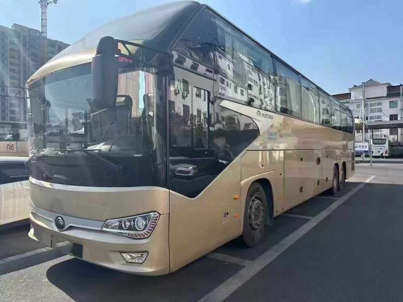 2020年5月 两台48座后吊轮宇通6148准新车