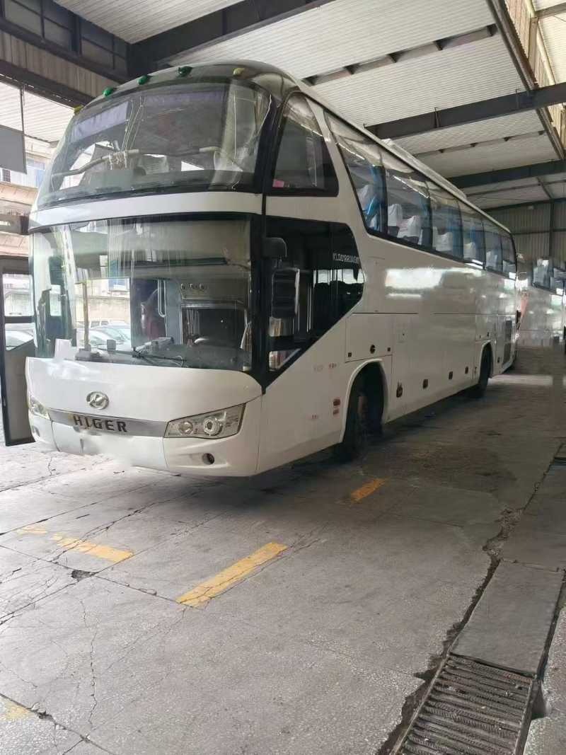 双档齐全国四50座一层半海格6122客车