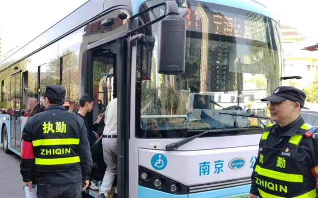 单日2.3万人车次!南京轮渡清明保障“进行时”