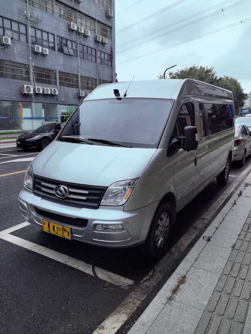 2023年7月上牌国六有公告17座大通6601中型旅游车