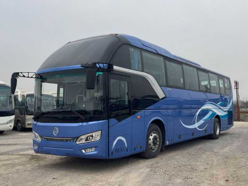 2022年7月上牌准新国六54座带暖气中门金旅6122气囊车