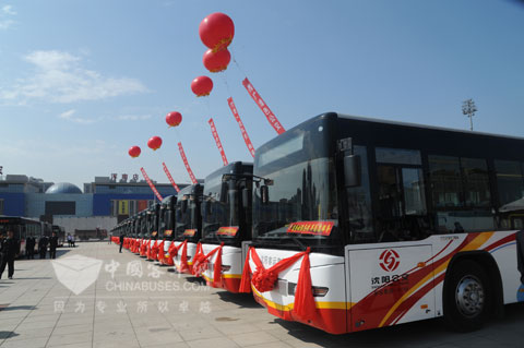  黄海客车服务第十二届全运会 