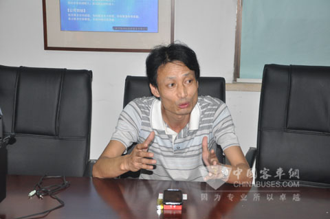 上海空港国际旅游服务公司执行董事冯成在接受江南网页版记者专访