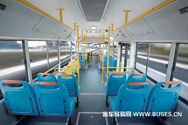 宇通ZK6825HNG2公交车(天然气国五14-22座)