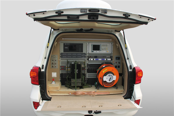 宇通ZK5030XTX1通信车(汽油国四2-5座)