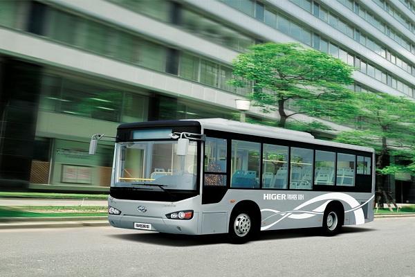海格KLQ6850GAHEVE5E公交车(柴油/电混动国五10-28座)