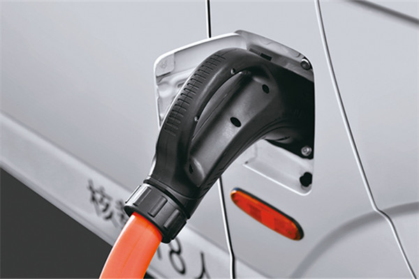 金旅XML6609JEVB0客车(纯电动10-18座)