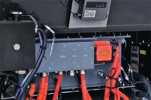 金旅XML6809JEV20客车(纯电动24-35座)