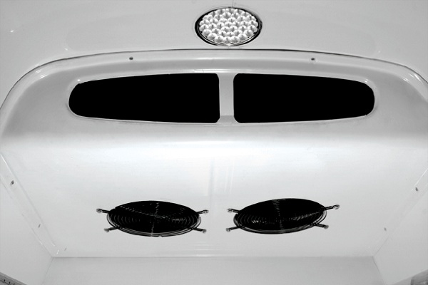 金旅XML5036XLC65G冷藏车(汽油国五2-5座)