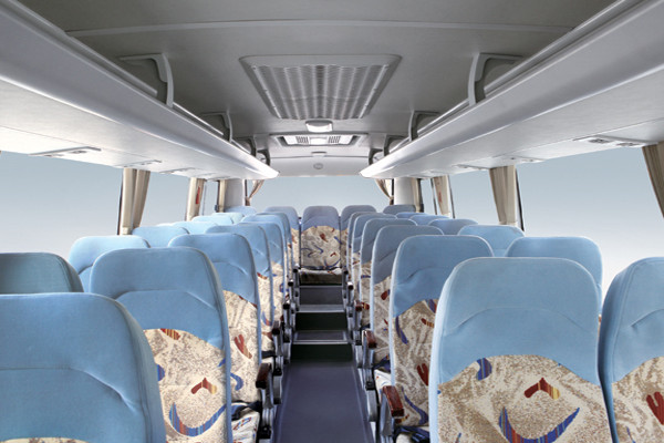 金旅XML6807J15N客车(天然气国五24-42座)
