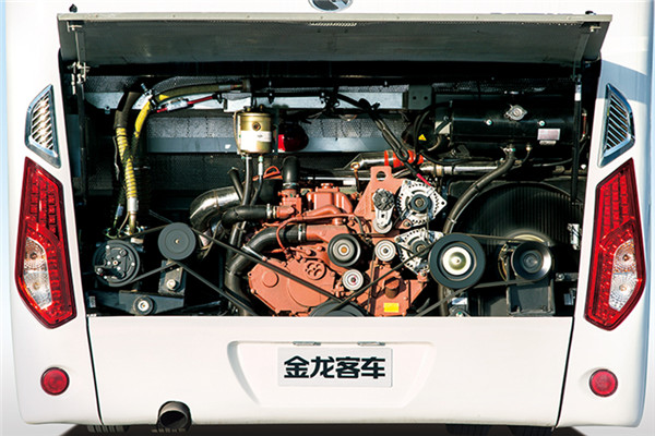 金龙XMQ6101AYD5D客车(柴油国五24-49座)