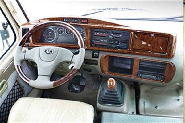 安凯HFF6700KQE4FB客车(汽油国四10-23座)