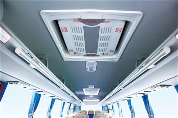 亚星YBL6117HP客车(柴油国五24-48座)