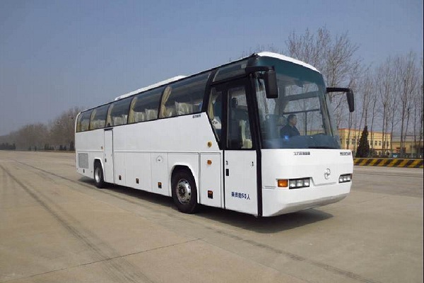 北方BFC6120L2D5J客车(柴油国五24-55座)