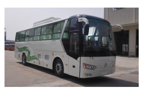 金旅XML6112JEV10C公交车(纯电动24-51座)