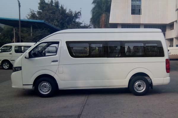 金旅XML6549J25Y客车(汽油国五10-14座)