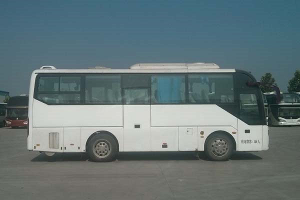 豪沃JK6857H5客车(柴油国五24-38座)