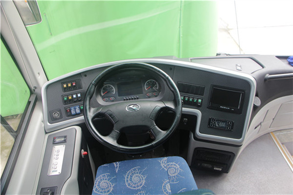 南京金龙NJL6117BEV26客车(纯电动24-48座)