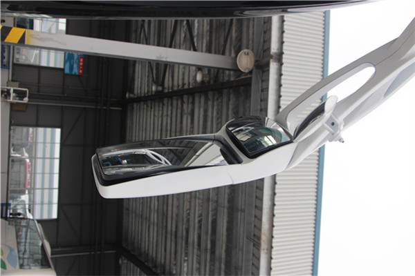 南京金龙NJL6118BEV4客车(纯电动24-49座)