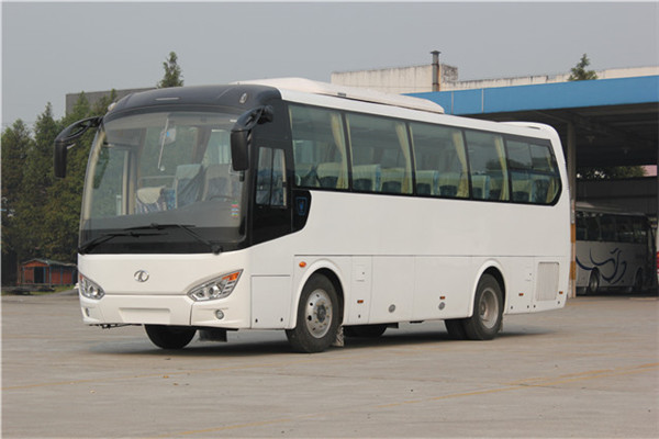 南京金龙NJL6107YA5客车(柴油国五24-55座)