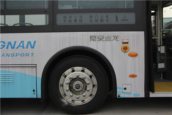 南京金龙NJL6129BEV17公交车（纯电动24-36座）