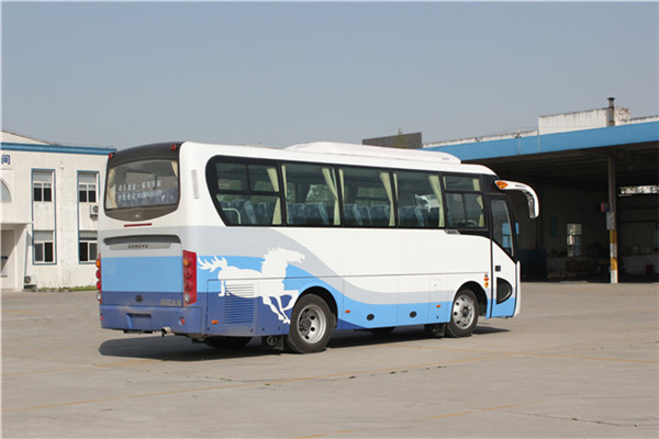 南京金龙NJL6808Y5客车(柴油国五24-35座)