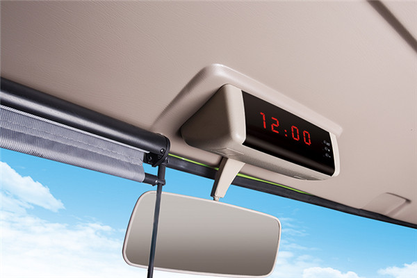 金龙XMQ6706AYD4D客车（柴油国四10-23座）