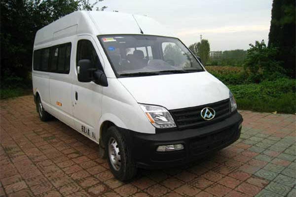 上汽大通SH6632A4BEV-1轻客(纯电动10-14座)