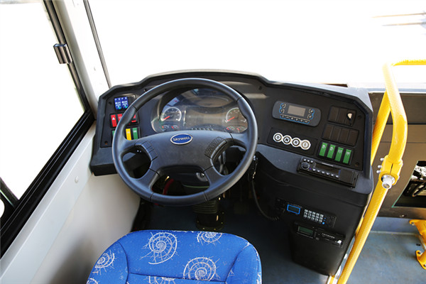 南京金龙NJL6600EVQ50公交车(纯电动11-16座)
