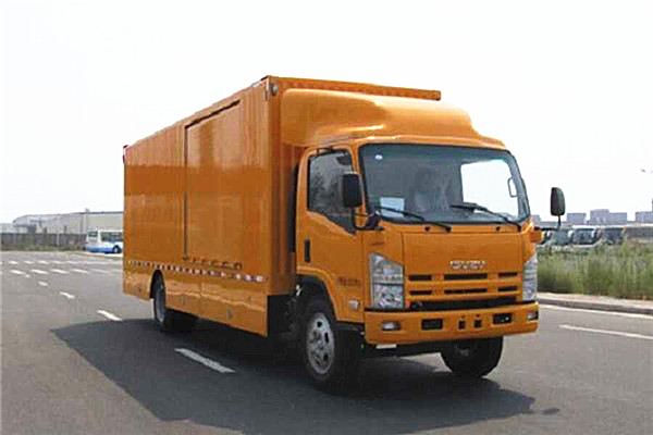 宇通ZK5100XZB5指挥车(柴油国五3座)